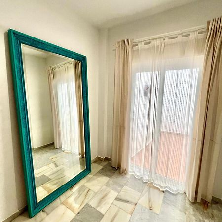 Amazing Apartment City Center - Optional Parking Малага Екстер'єр фото